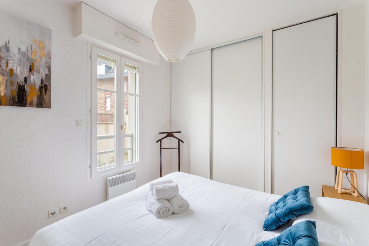 L'Astrolabe Apartment Динард Екстериор снимка