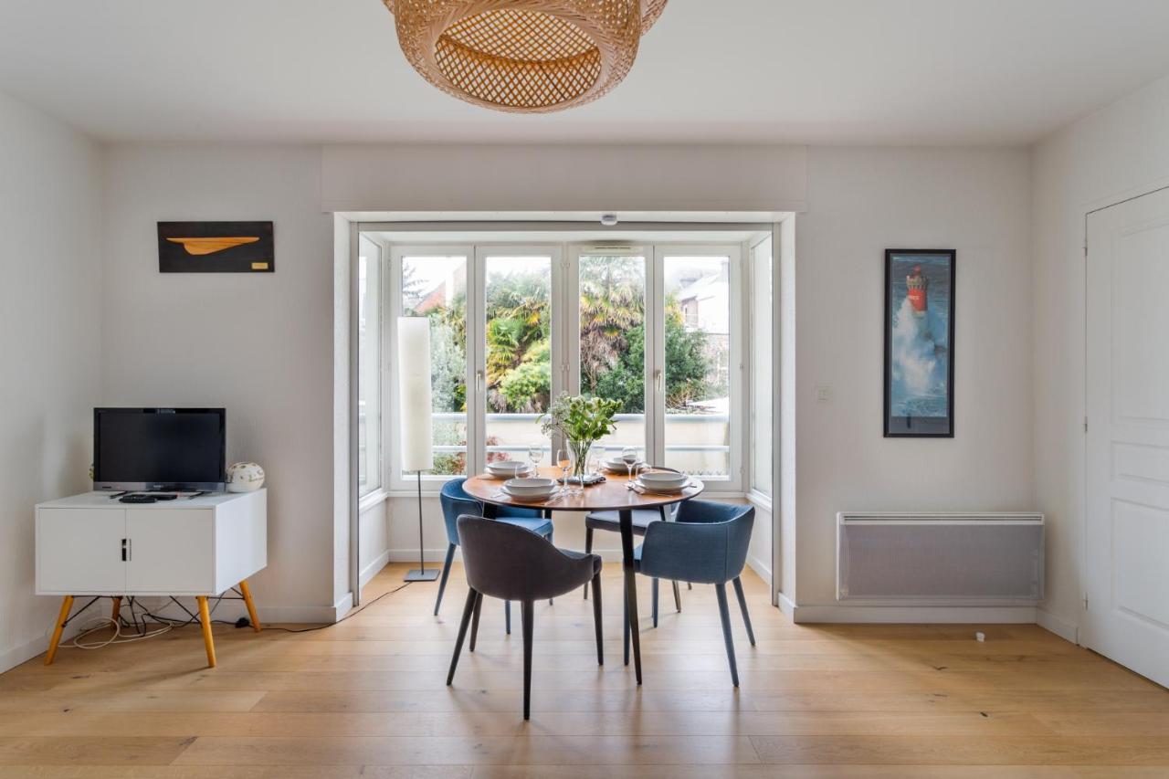 L'Astrolabe Apartment Динард Екстериор снимка